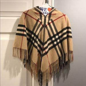 Burberry classic wool hooded poncho